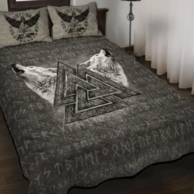 Viking Quilt Bedding Set – Norse Symbol for Wolf Power Viking Quilt Bedding Set – Norse Symbol for Wolf Power